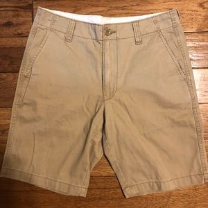 Men’s Old Navy Lived-In Straight Shorts